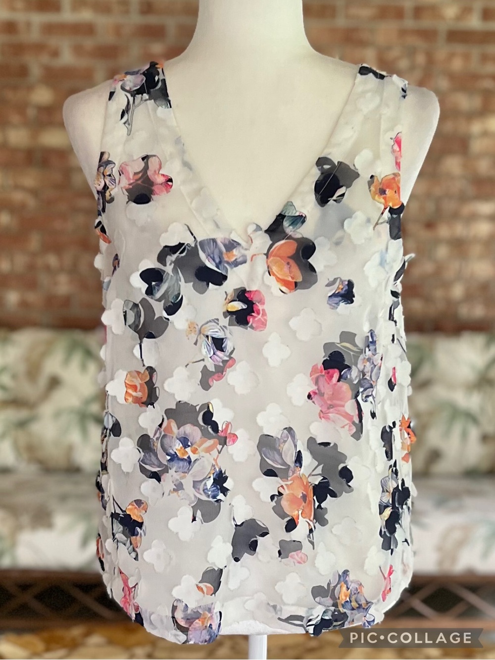 A New Day White Blue Floral 3D Applique Sheer Tank Top M Fairycore